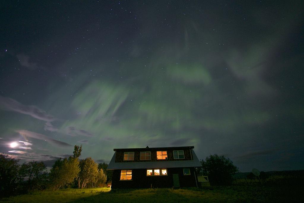 Guesthouse Milli Vina Bær Esterno foto